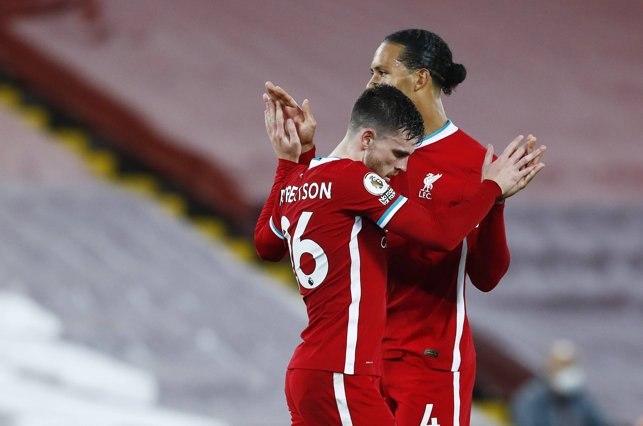 他曾多次在 他曾多次在